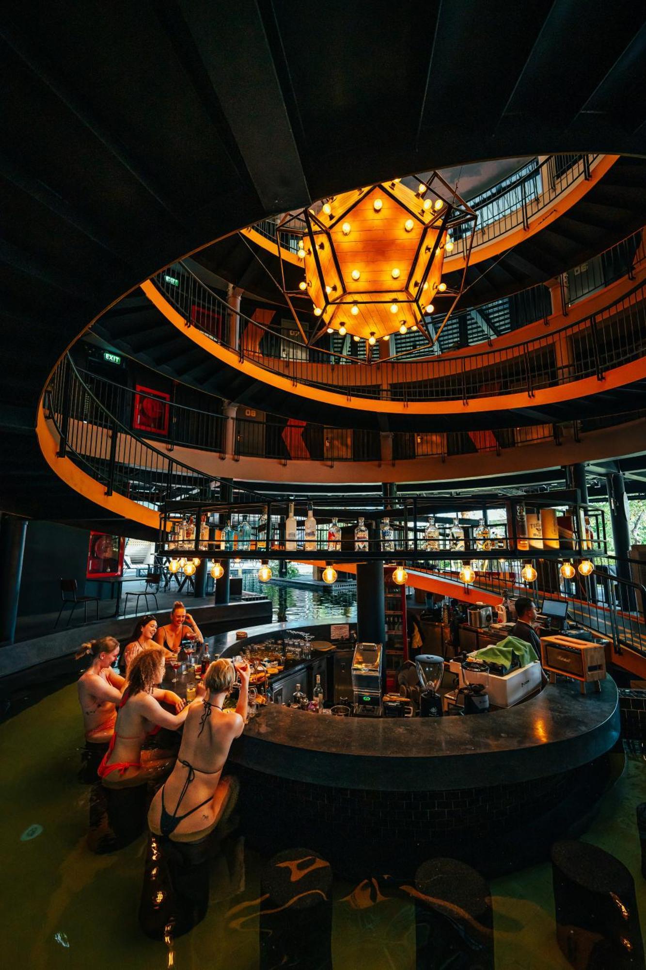 Hotel Hivetel Chalong Exterior foto